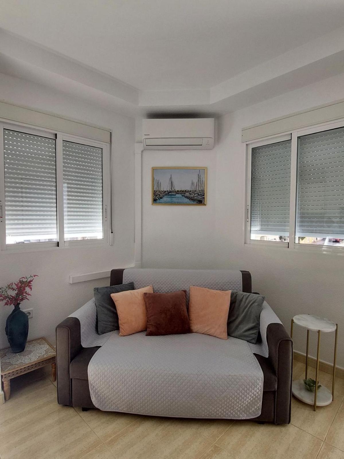 Apartment Near Sea Nortico 5 Torrevieja Spain Buitenkant foto